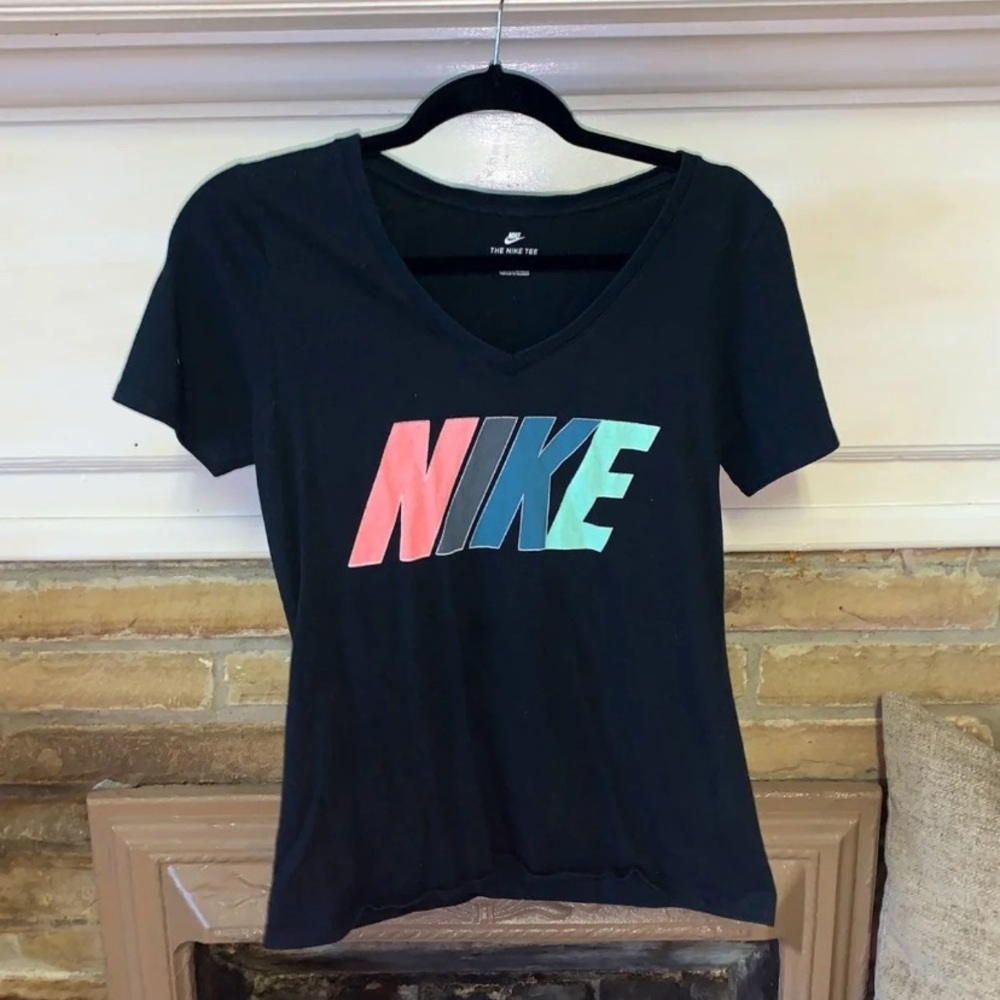 Nike tee